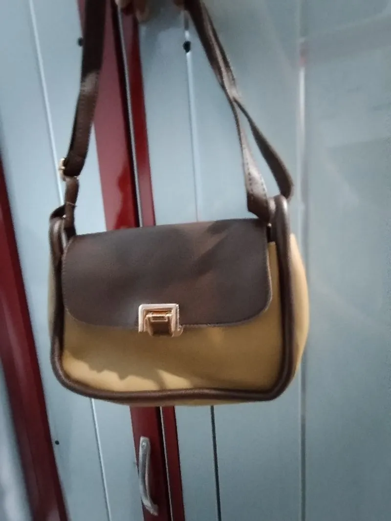 Tas Sling Kulit  photo 1