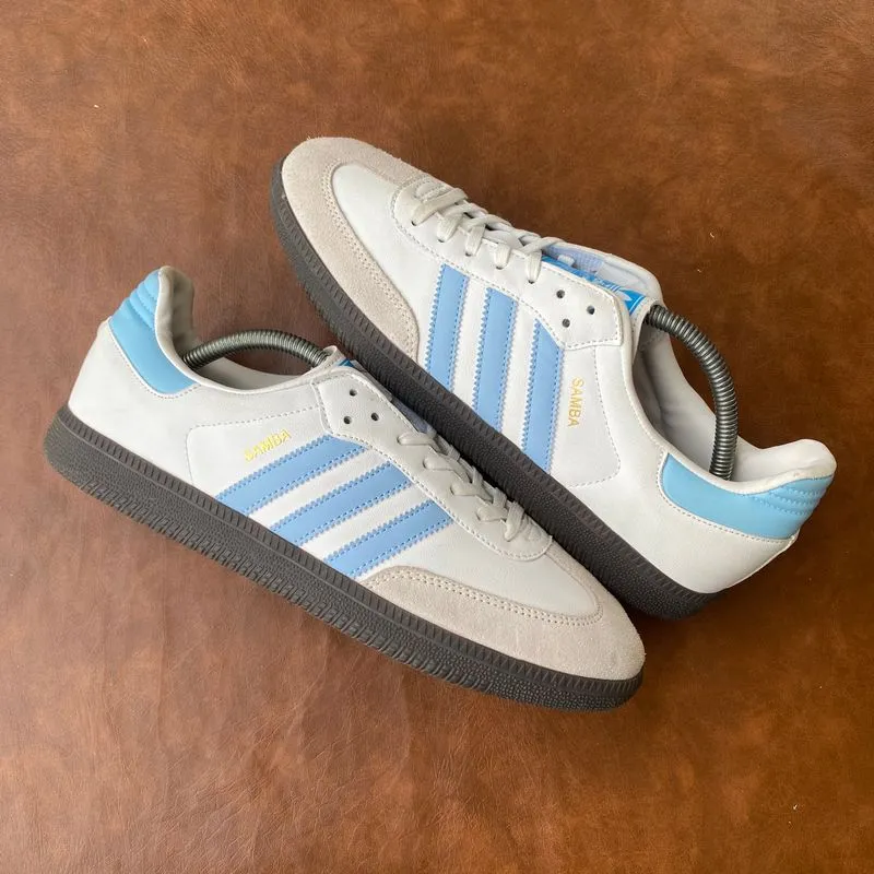 Adidas Casual Sneakers Pria white photo 1