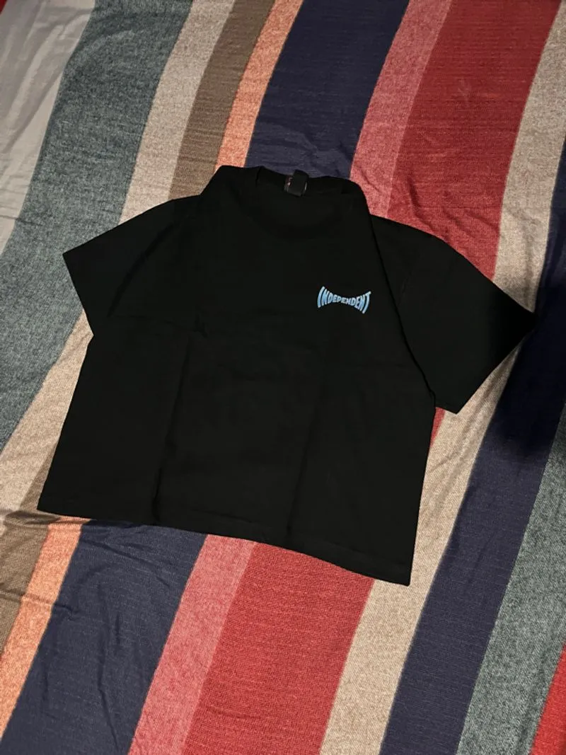 Kaos independet skateboard photo 1