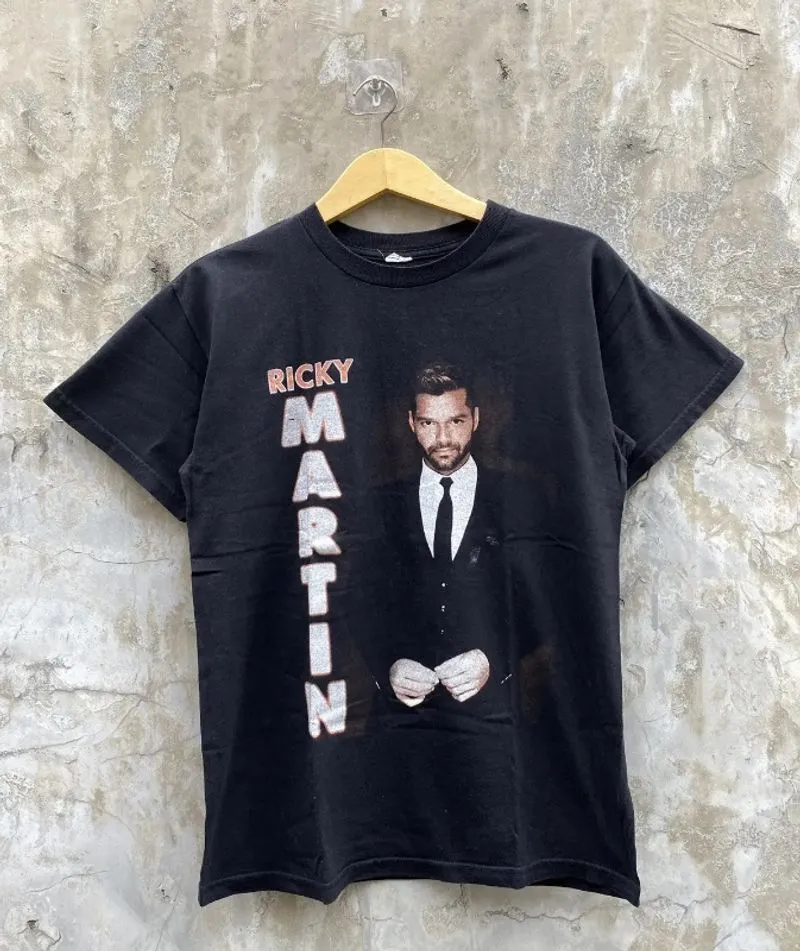 Ricky Martin 2015 tour tee photo 1