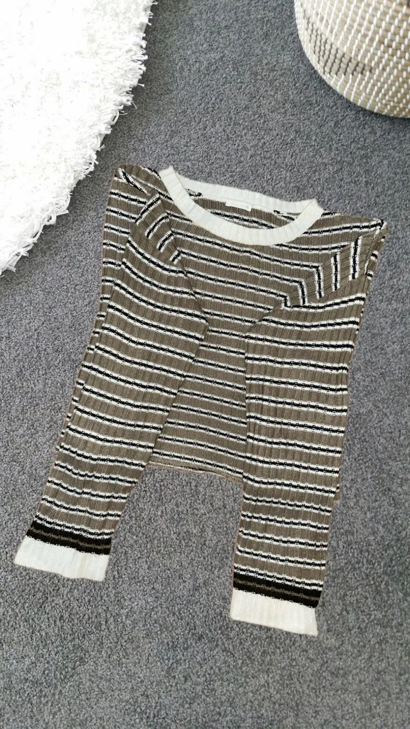 Striped Knit Crop Top – Preloved photo 1