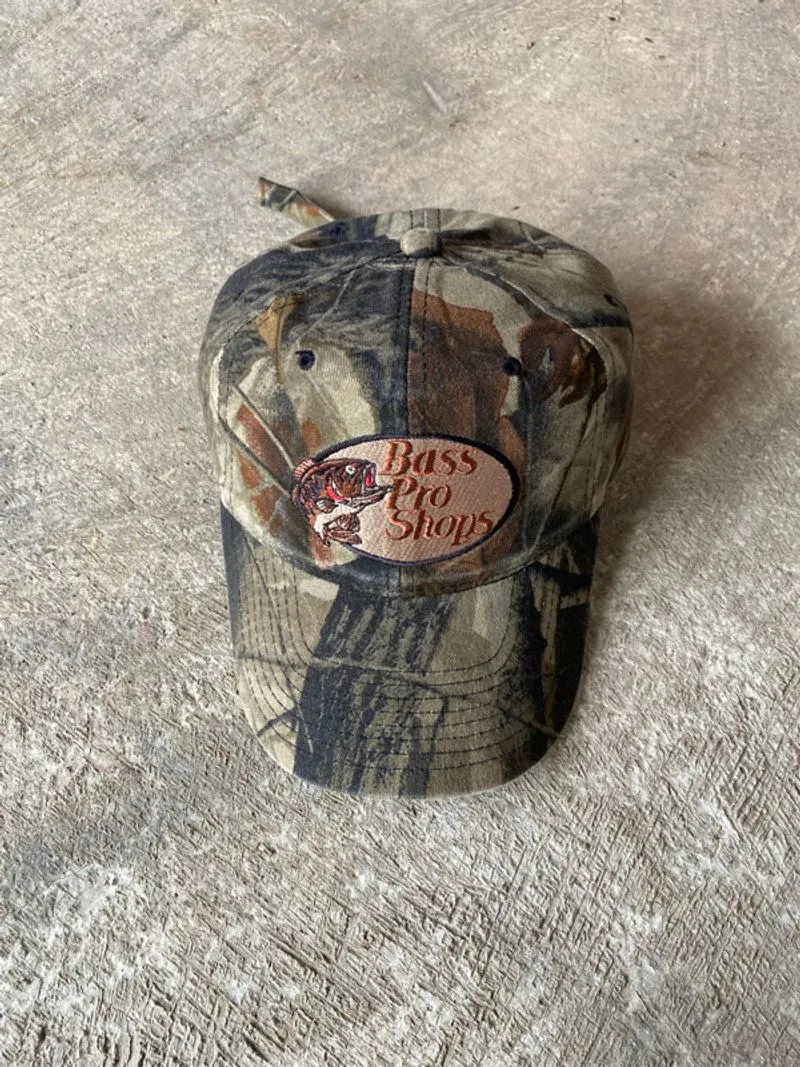 Basspro shops Realtree Hats photo 1