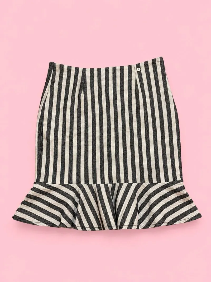 Rok Striped Ruffle Hem Skirt photo 1