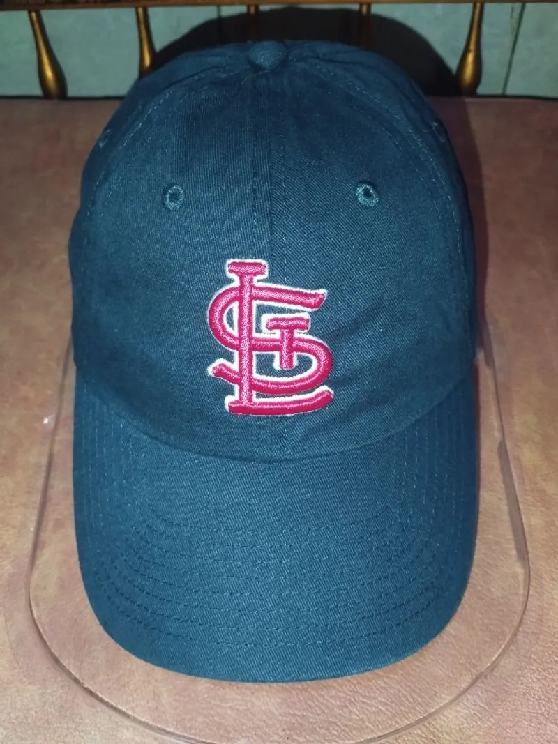 St. Louis Cardinals MLB Fan Favorite Adjustable Cap photo 1