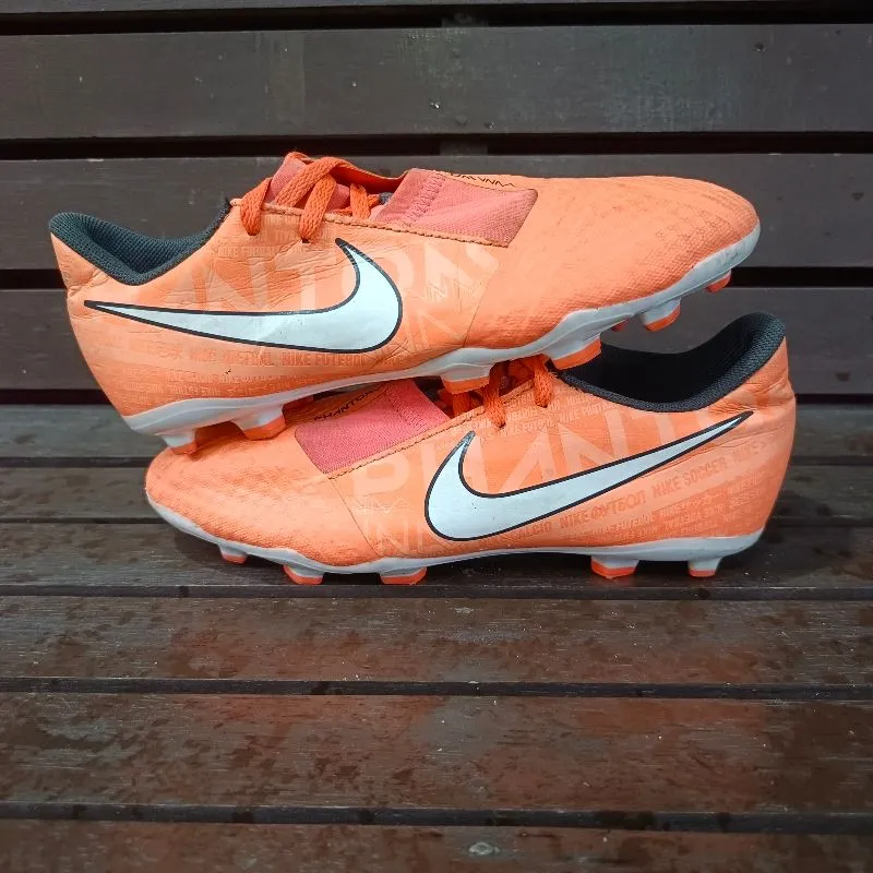 Sepatu Bola 38 (24 cm) Nike Phantom vnm academy fg photo 1