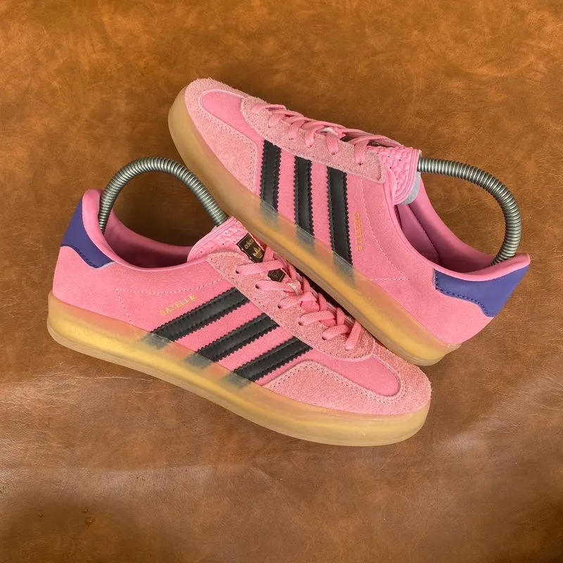 Adidas Casual Sneakers Wanita pink photo 1