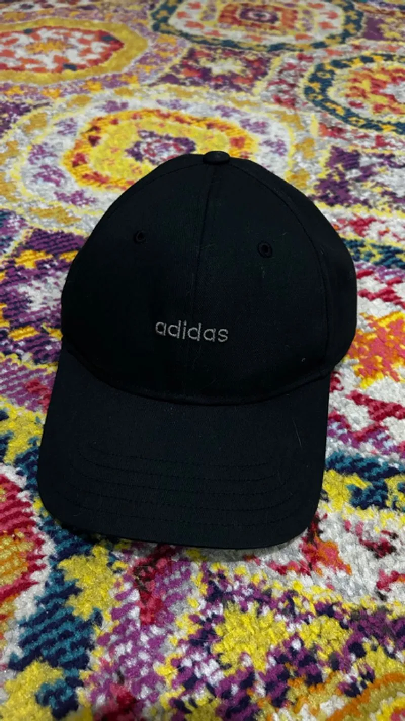 Topi adidas  photo 1