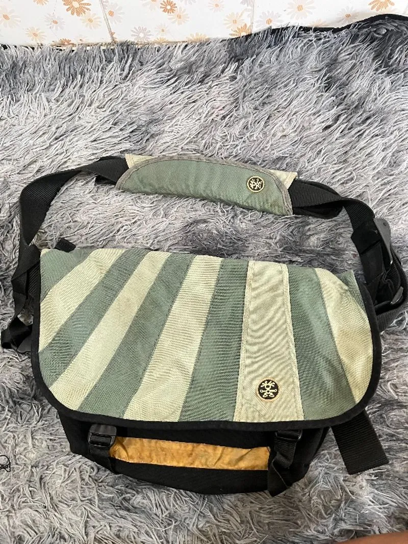 Sling Crumpler photo 1