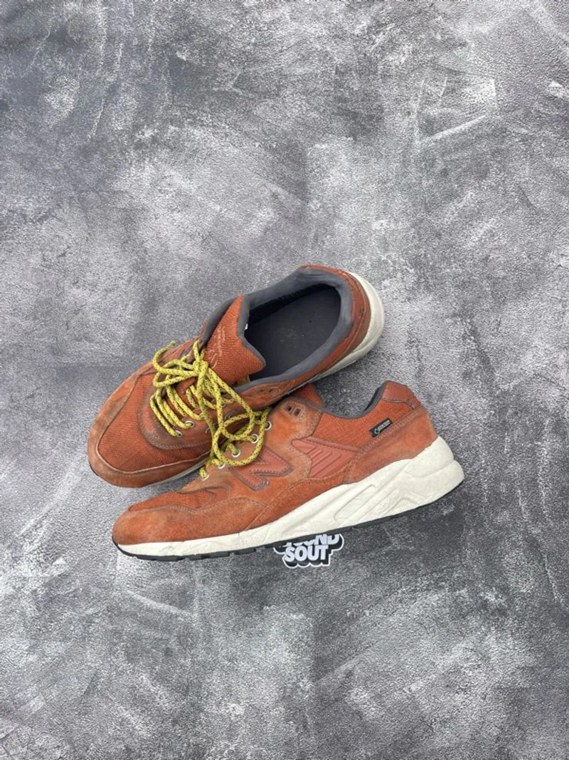 Sepatu New Balance 580 Xs Gore Tex photo 1