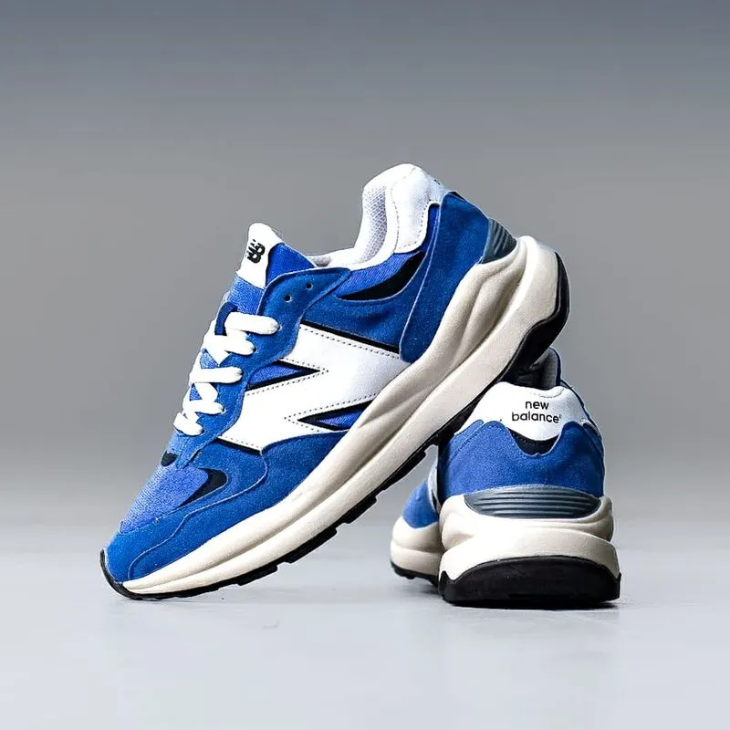 New Balance Sportswear Casual Sneakers Pria white blue photo 1
