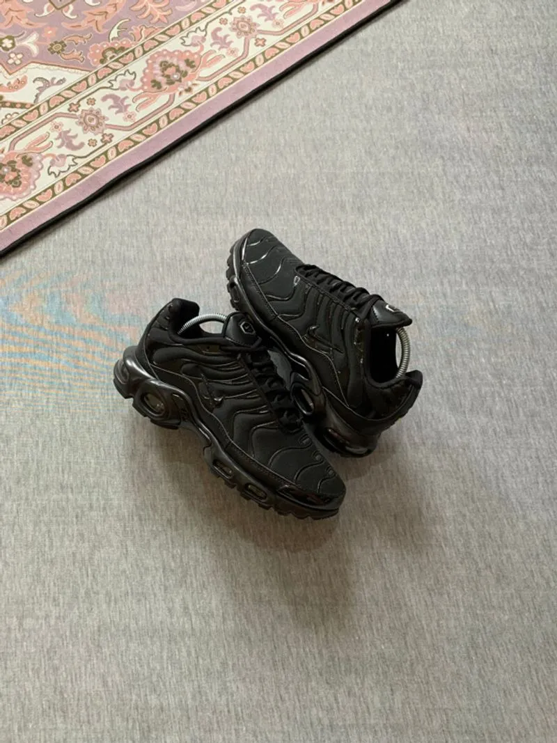 Nike Air Max Tn Plus Triple Black photo 1
