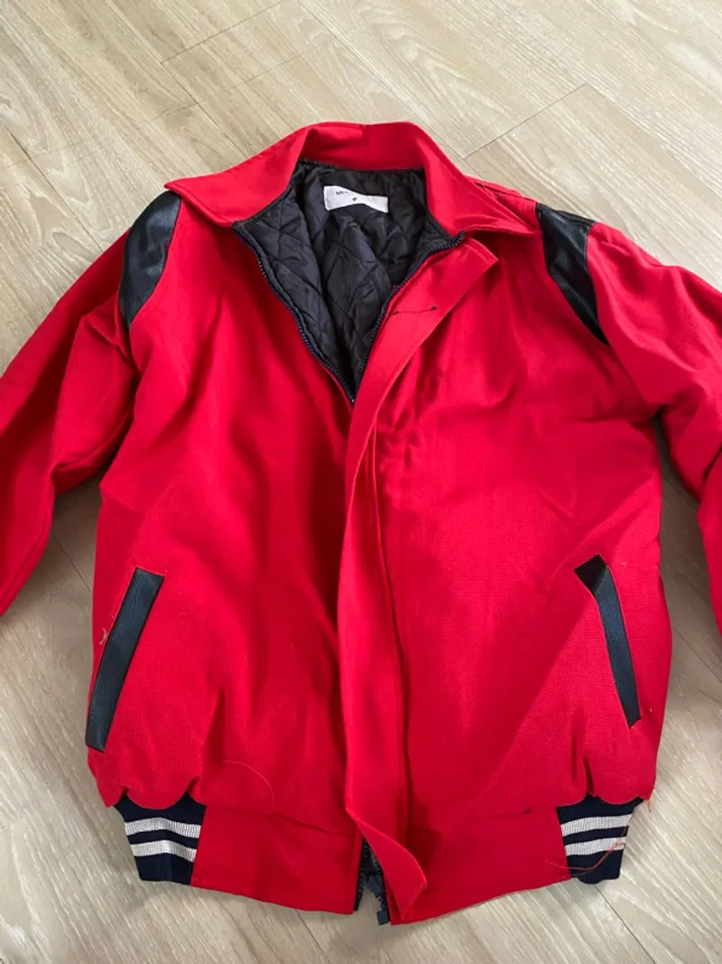Bomber jaket woll like new photo 1