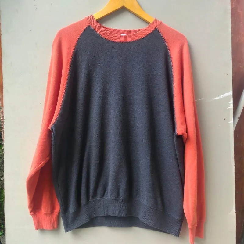 Sweater Crewneck UNIQLO photo 1