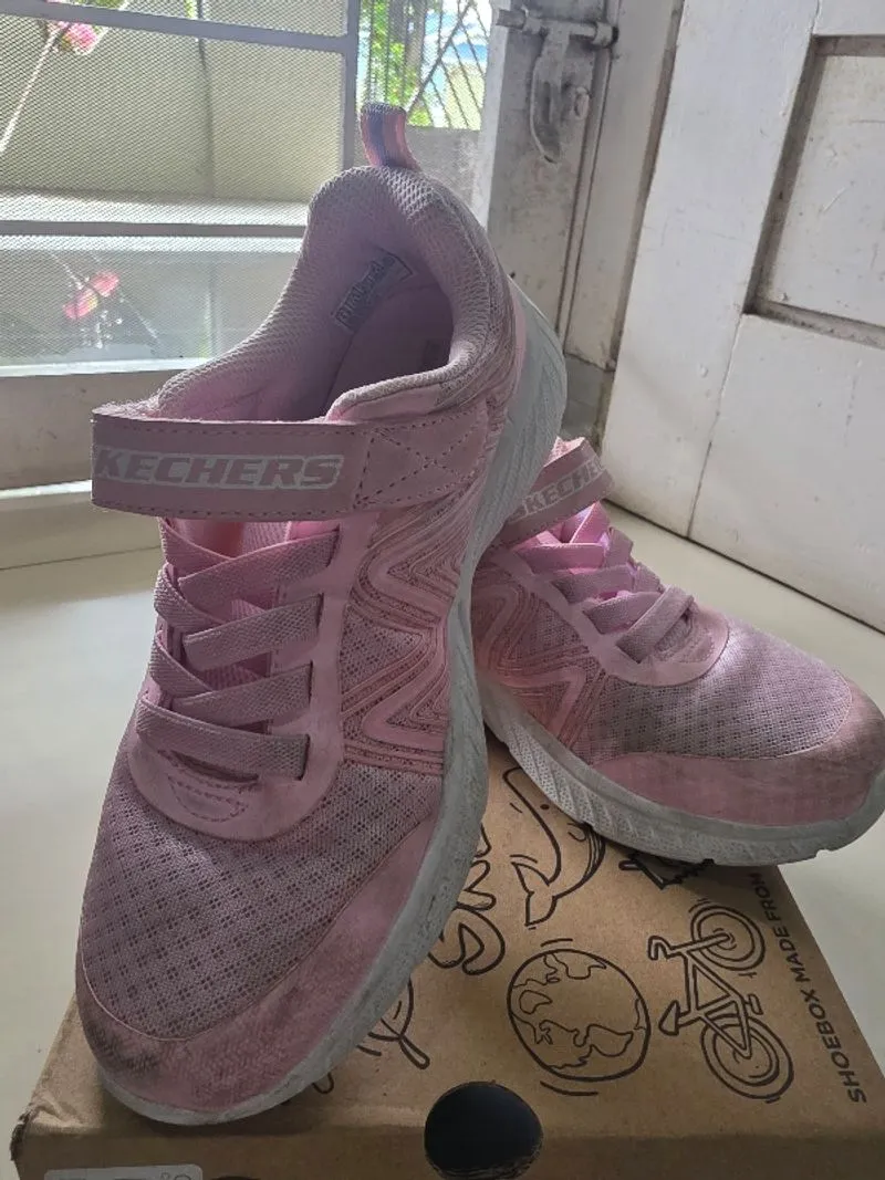 Sepatu anak skechers photo 1