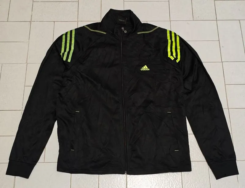 Jaket Sport Running Adidas Hitam photo 1