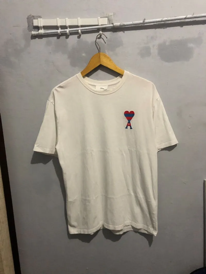 Ami Paris T Shirt White Logo Love photo 1