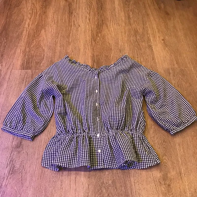 Blouse top grid photo 1