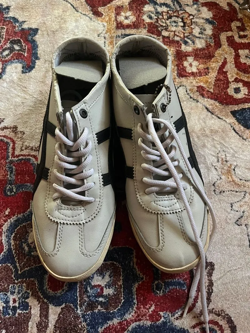Onitsuka Tiger Streetwear Skater Sneakers Wanita white navy photo 1