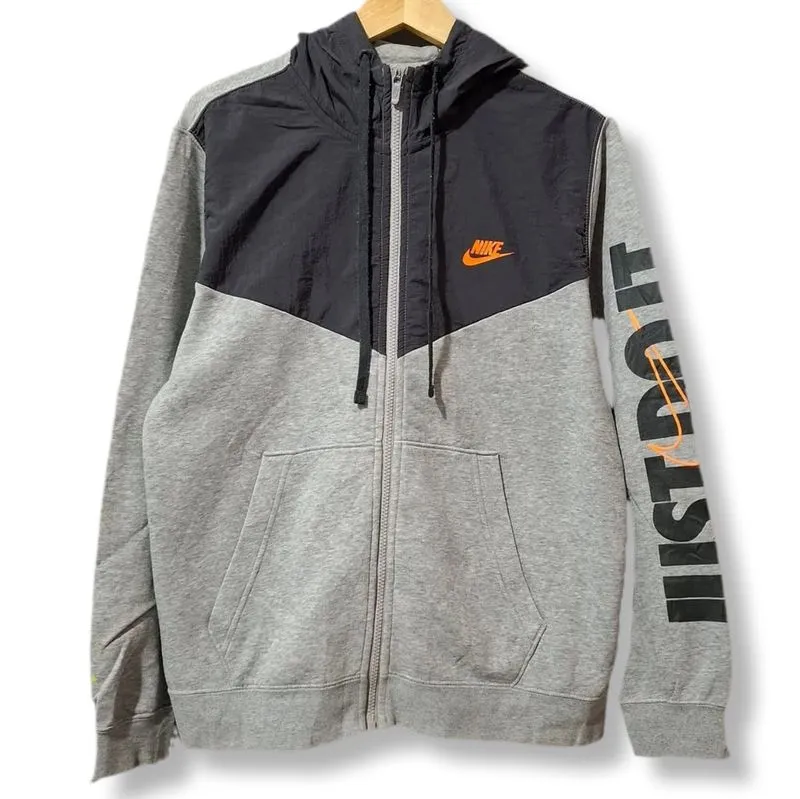 NIKE JUST DO IT HOODIE | OUTERWEAR | GS photo 1