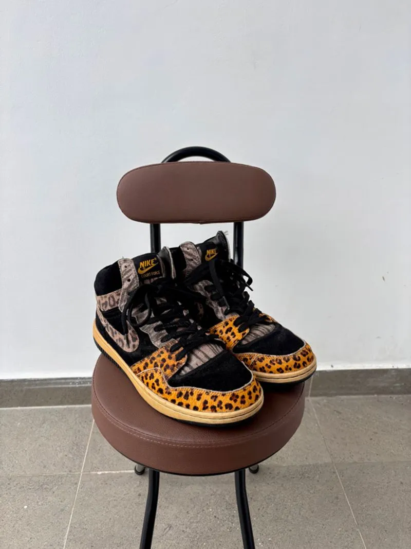 NIKE COURT LEOPARD VERY RARE VINTAGE 2006 (nike deadstock) photo 1