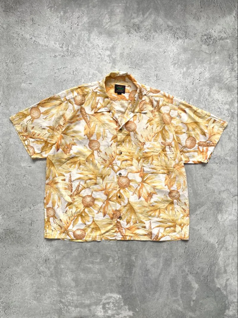 BOXY FLORAL MOTIVE SHIRT BY HIGH BLOOD  photo 1