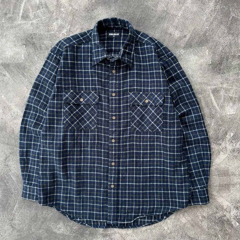 Uniqlo Flannel Shirt 2 Pocket photo 1