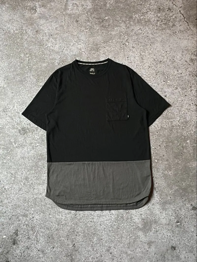 Tshirt Nike SB Dri-Fit Pocket Mens photo 1