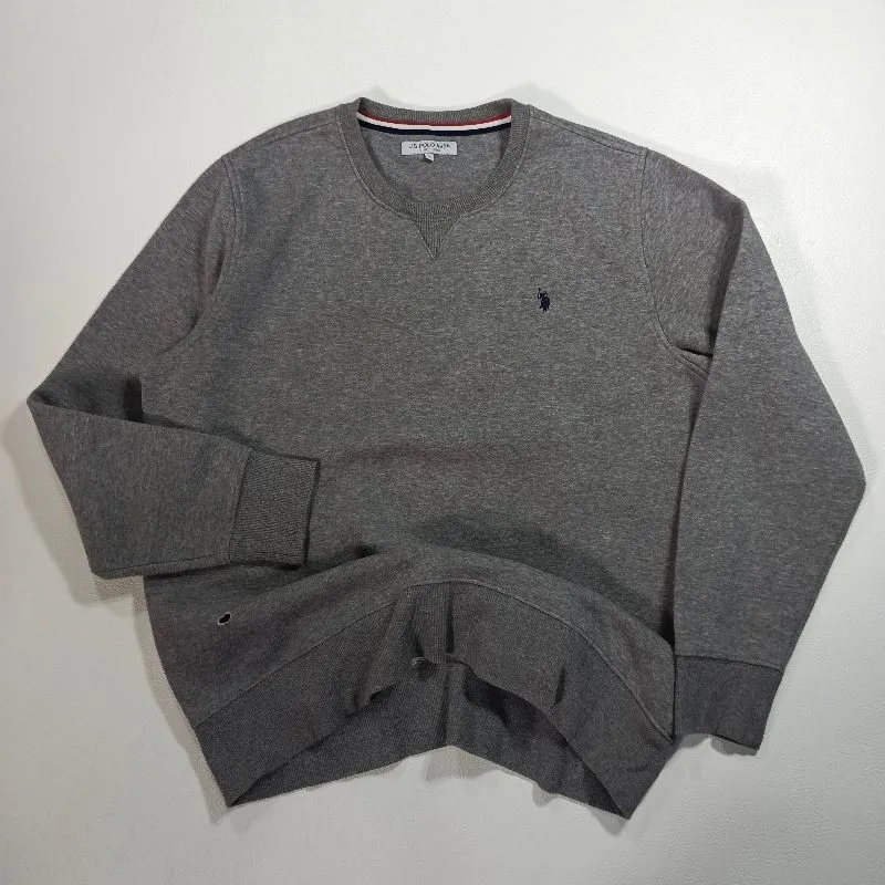 Crewneck Polo ASSN photo 1