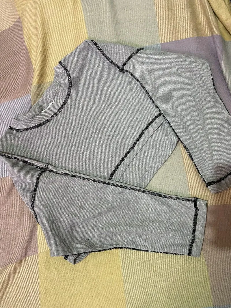 Croptop abu-abu polos  photo 1
