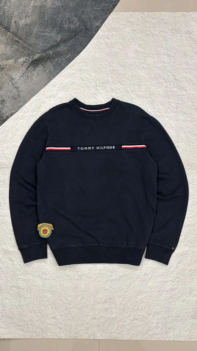 tommy hilfiger chest logo crewneck Navy photo 1