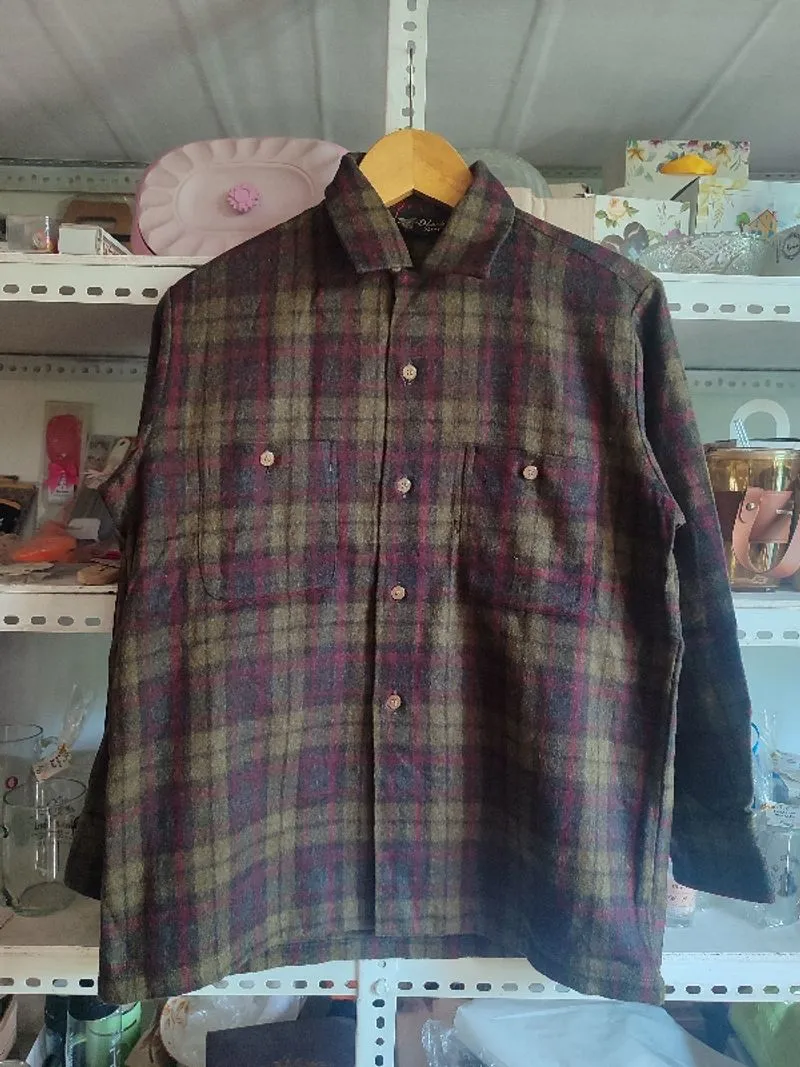 Kemeja Flannel Veterano coklat size M good condition photo 1