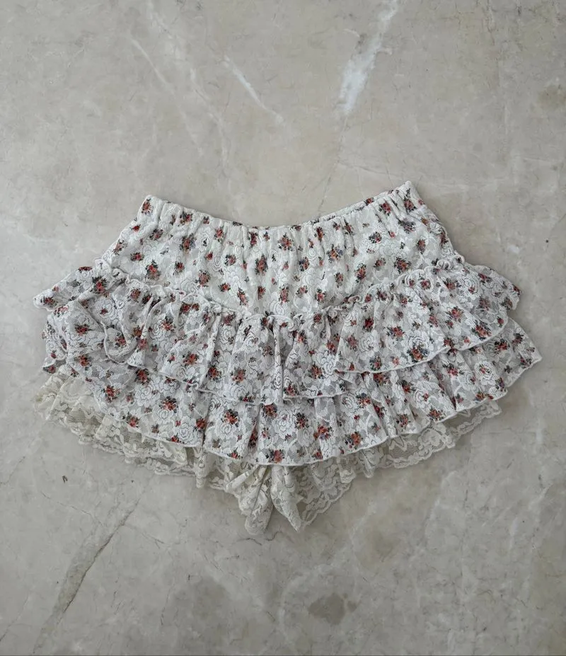 Mini Ruffled Lace Flower Printed Skort  photo 1