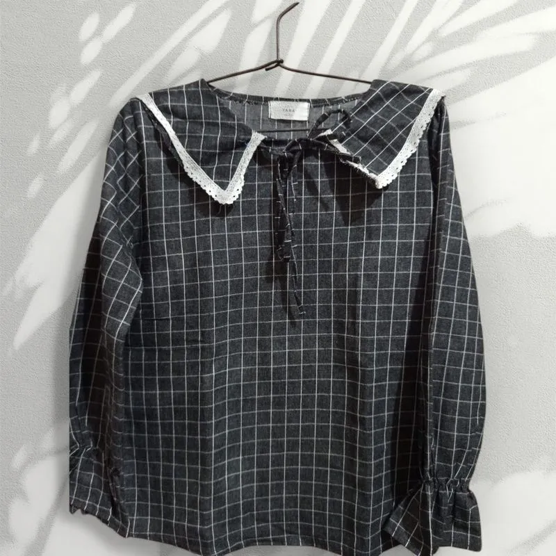 Grey Checkered Blouse photo 1