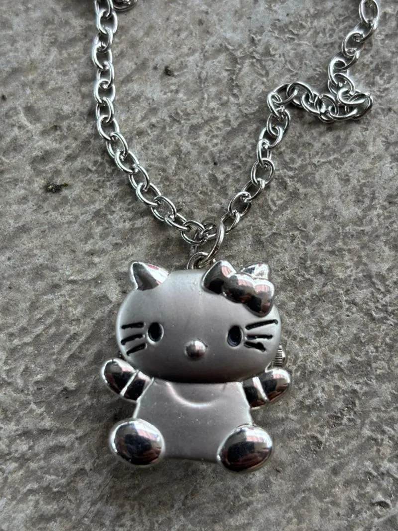 HELLO KITTY POCKET WATCH photo 1