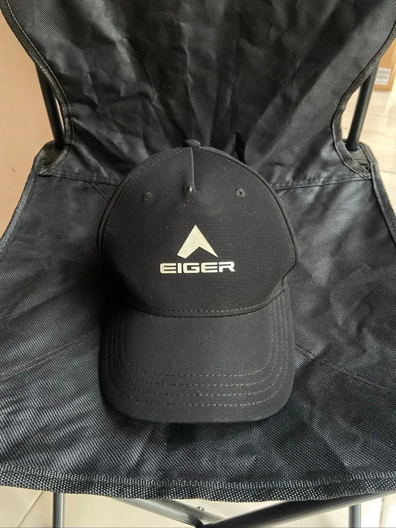 Topi outdor Eiger photo 1