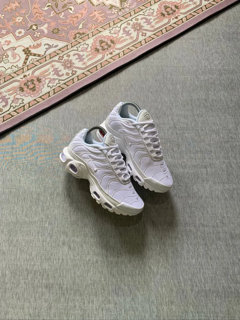 Nike Air Max Tn Plus Triple White photo 1