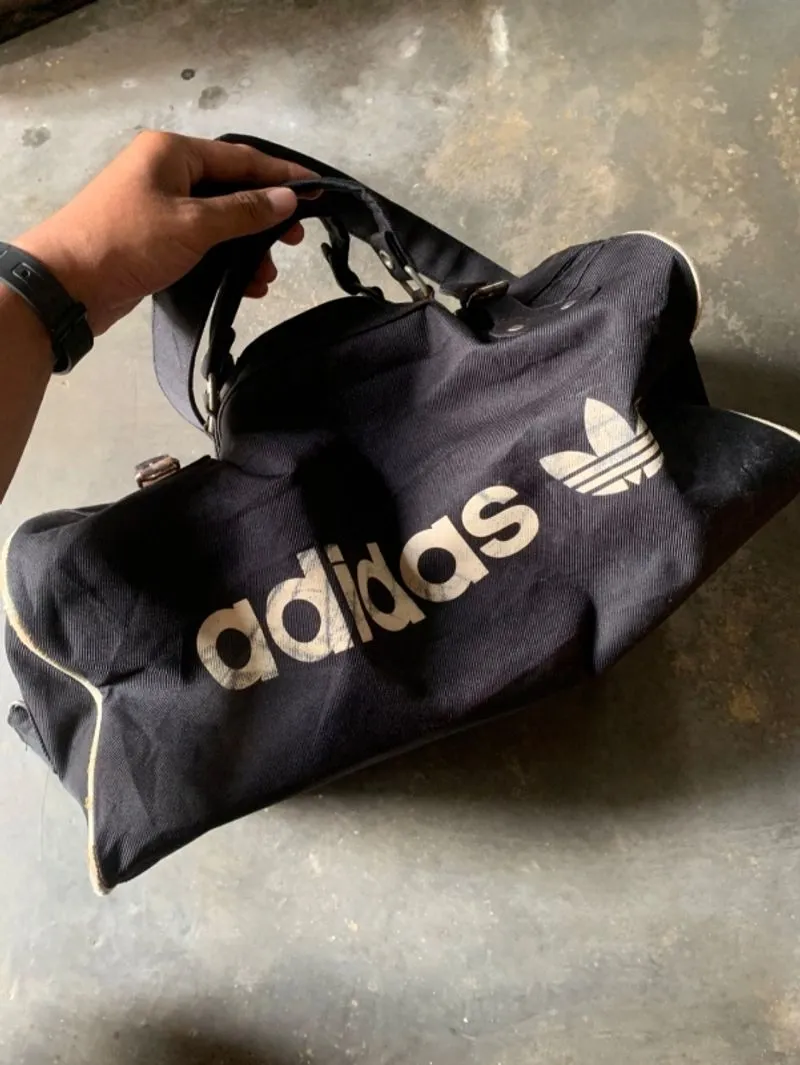 Vintage adidas trefoil duffle bag photo 1