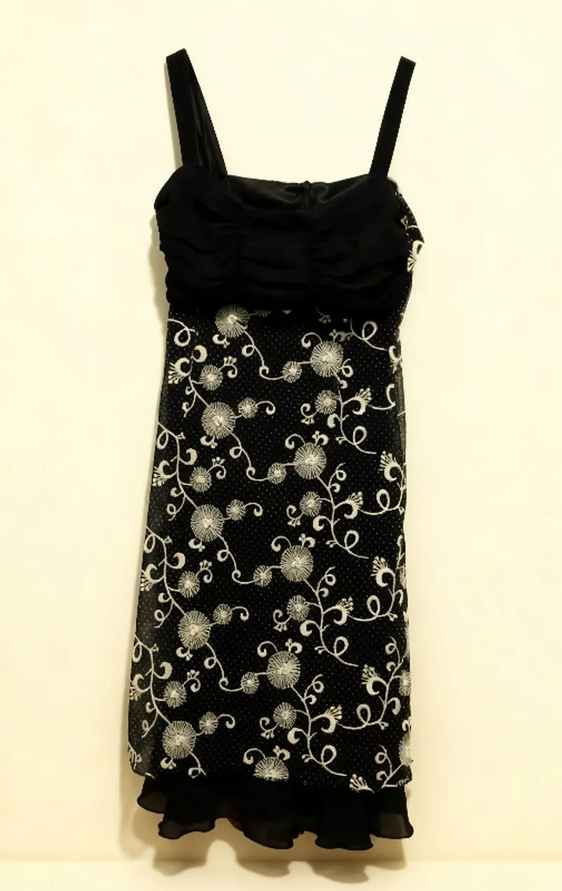 Mini dress photo 1
