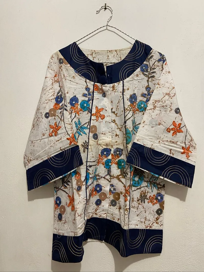 Blouse Batik Wanita photo 1