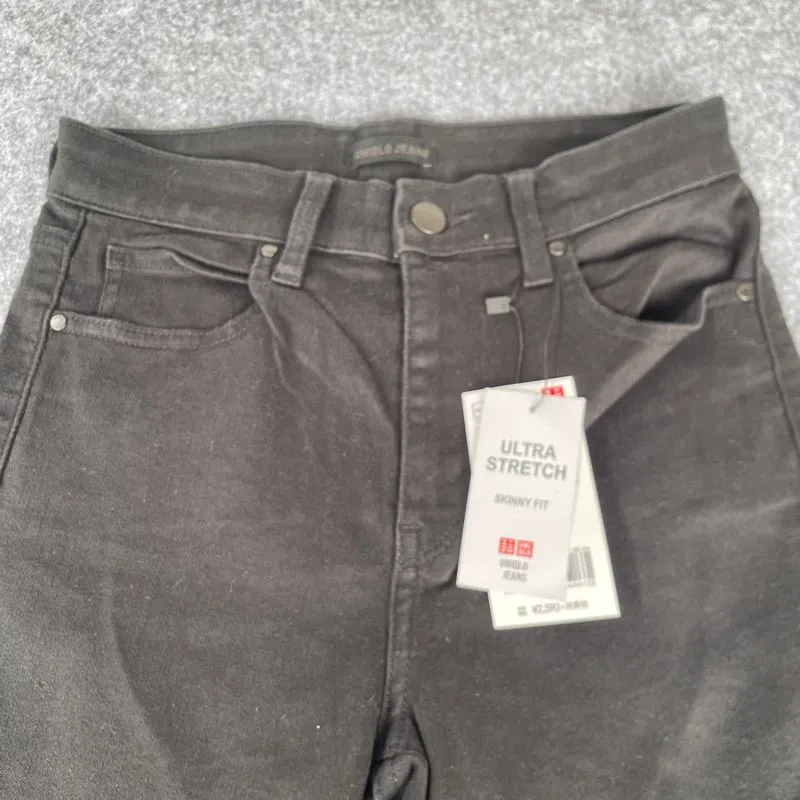 Jeans Uniqlo Black 003 Original photo 1