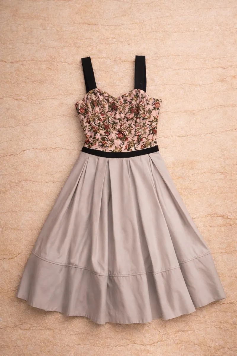 Floral Dress Preloved photo 1