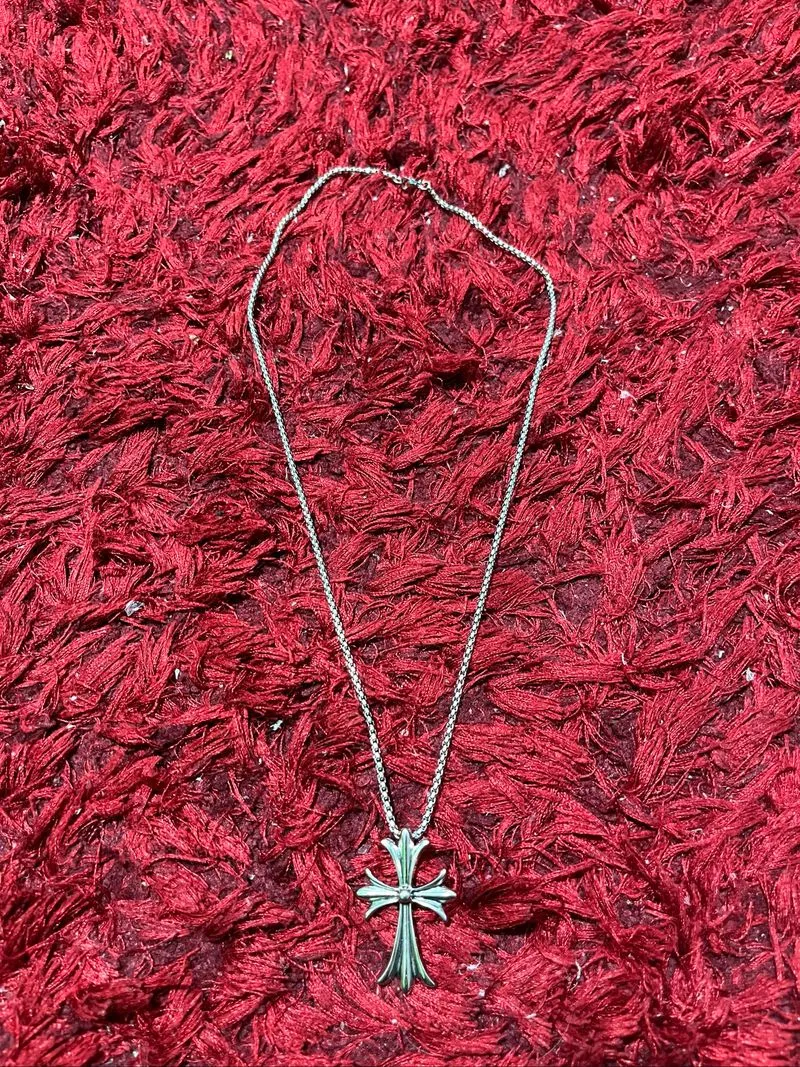 grace ch necklace photo 1