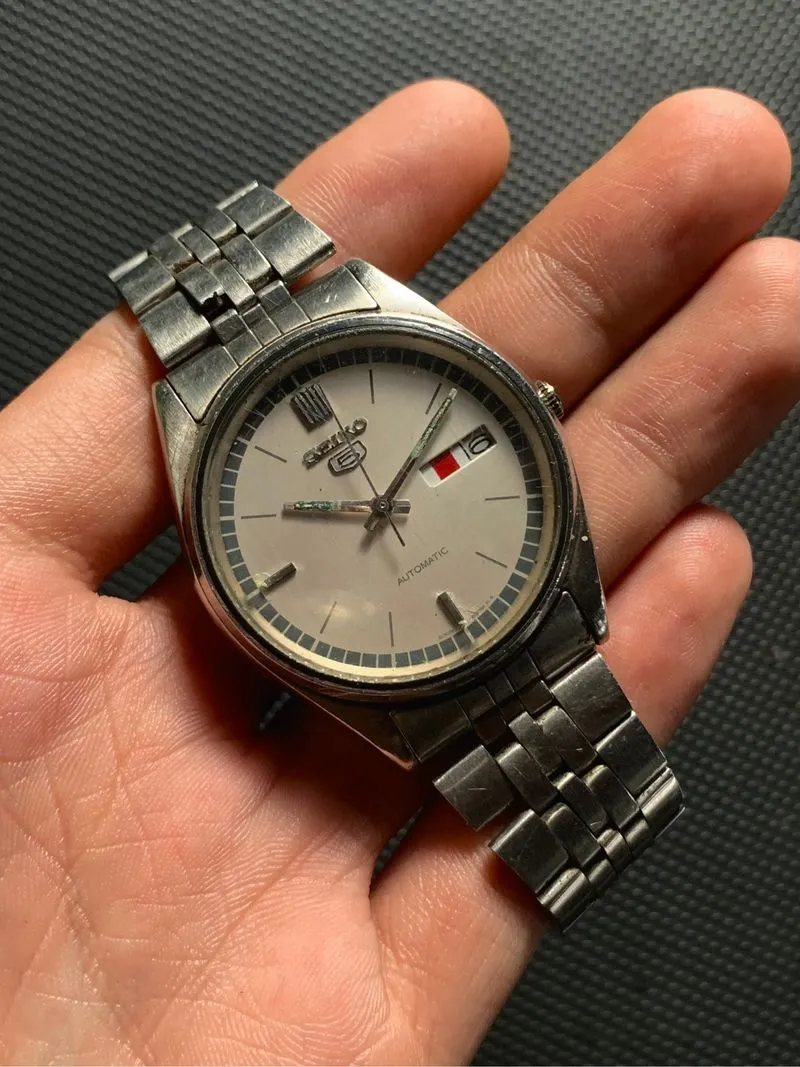 SEIKO 5 AGING WHITE DIAL ORIGINAL photo 1