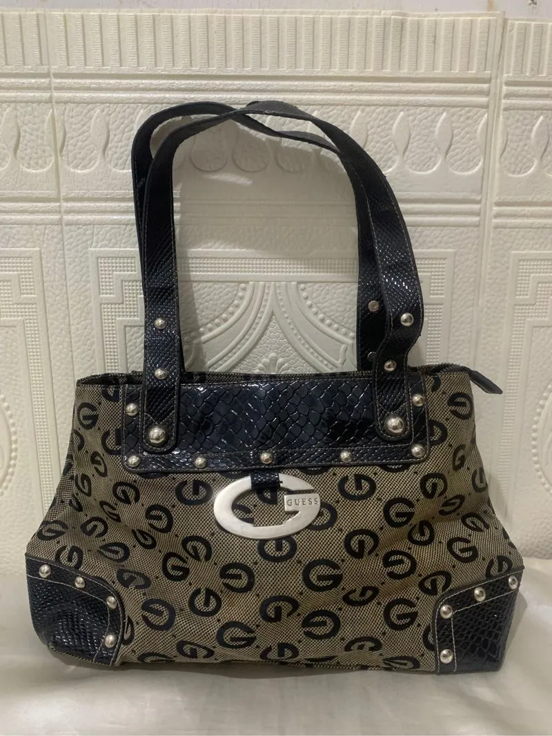 Guess vintage monogram canvas mix croco leather shoulder bag photo 1