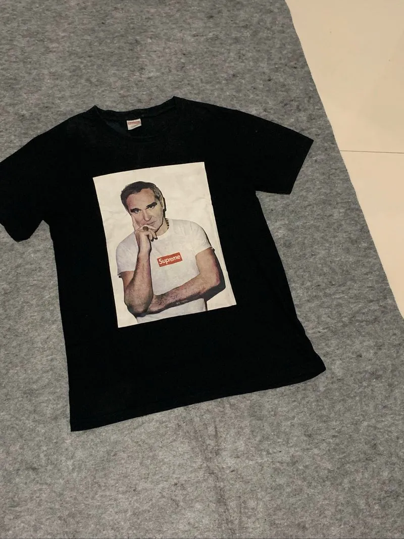 SUPREME MORRISSEY SZ M photo 1