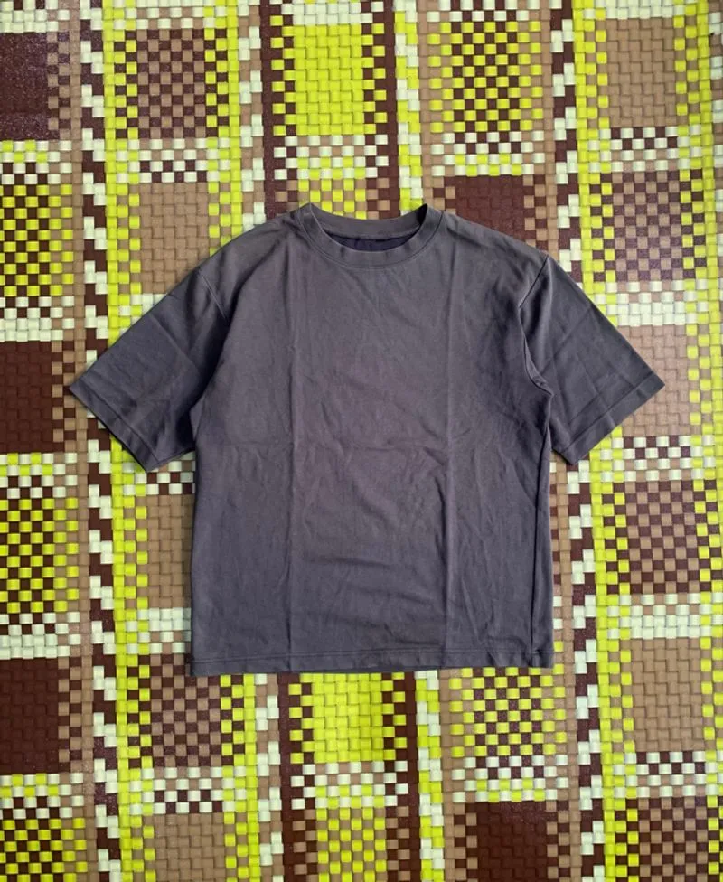 T-shirt photo 1
