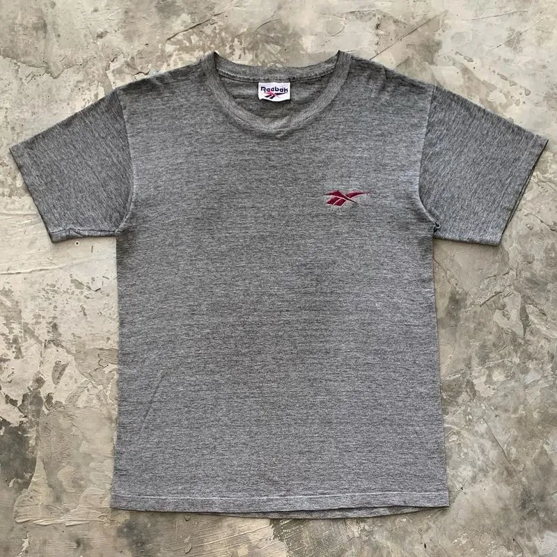 Reebok Vintage T-shirt Pria gray photo 1