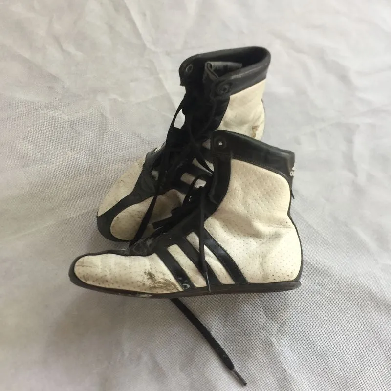 Adidas Vintage Y2K Boots Wanita white black photo 1