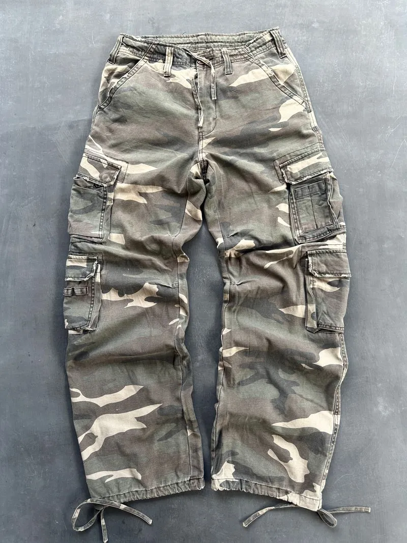 Casual Casual pants Pria khaki photo 1