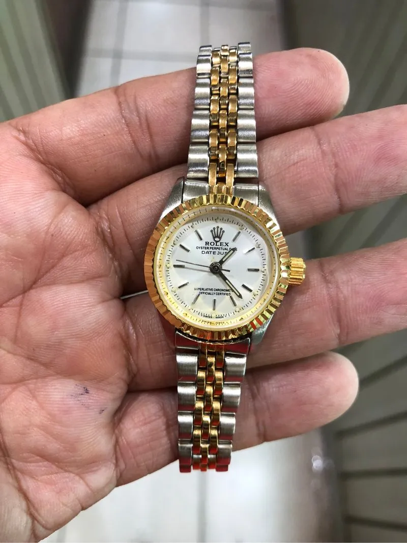 Jam tangan wanita quartz elegan klasik dial putih ex photo 1